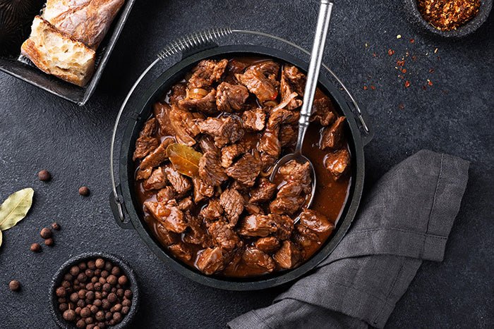 Feuer frei für ein herzhaftes Gulasch! - Gusskönig