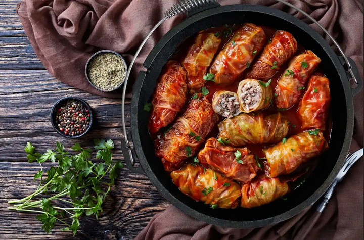 "Deftige Kohlrouladen mit Hackfleisch und Reis – Ein Klassiker neu entdeckt!"